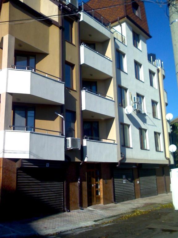 Asparuhov Guest Rooms And Apartments Βάρνα Εξωτερικό φωτογραφία