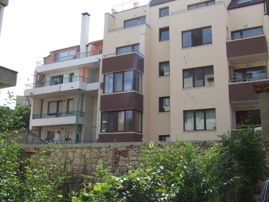Asparuhov Guest Rooms And Apartments Βάρνα Δωμάτιο φωτογραφία