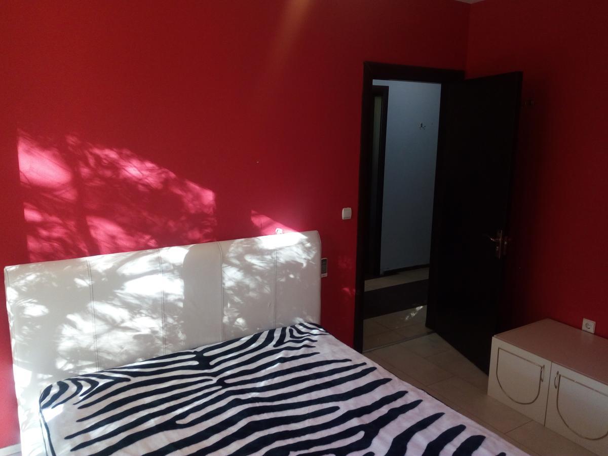 Asparuhov Guest Rooms And Apartments Βάρνα Εξωτερικό φωτογραφία