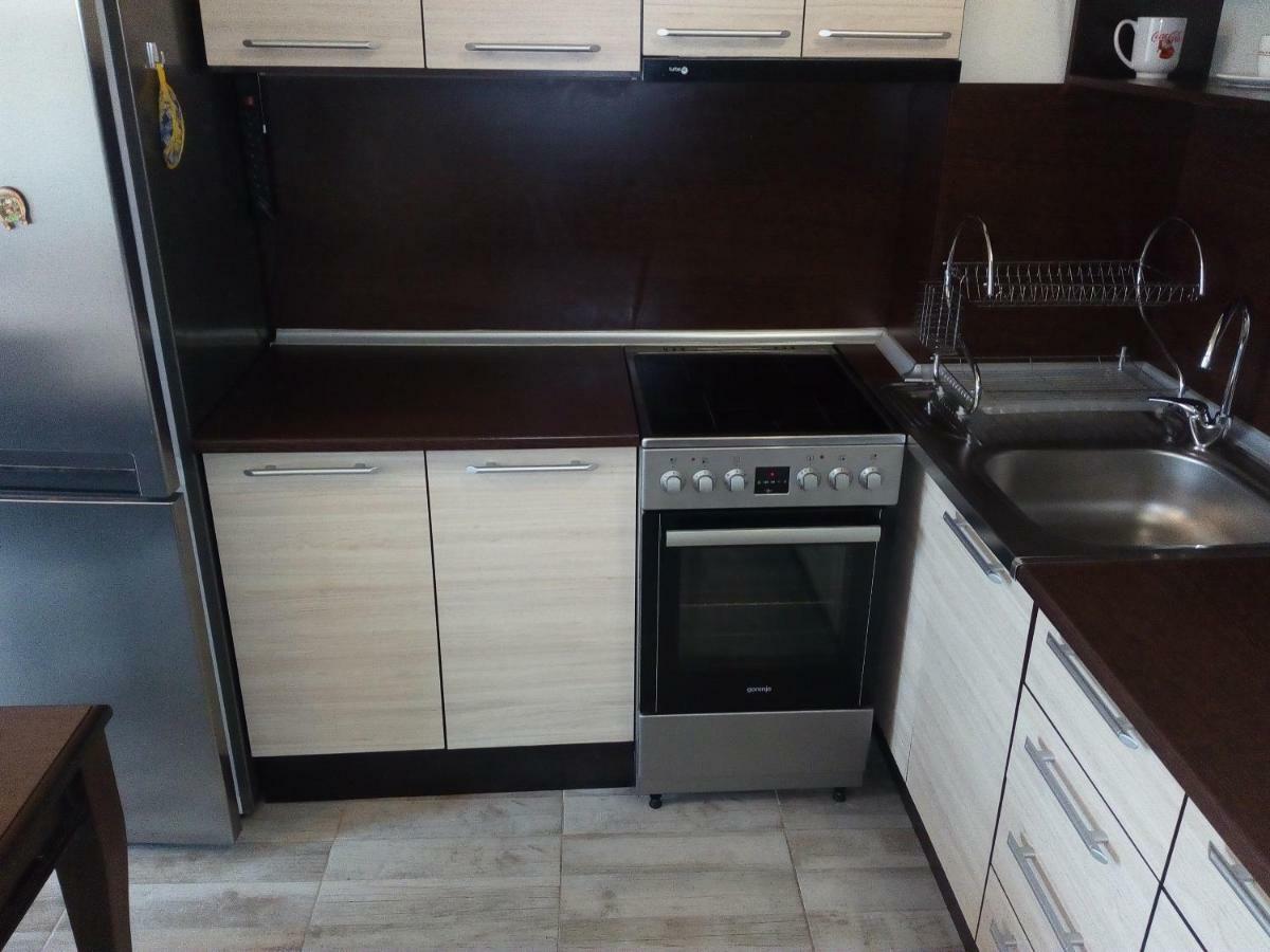 Asparuhov Guest Rooms And Apartments Βάρνα Δωμάτιο φωτογραφία